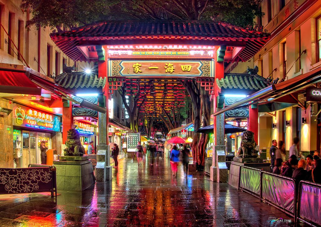 Vibrant street scene with traditional Chinese architecture in Sydney's Chinatown district